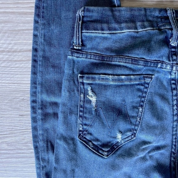 MOTHER high waisted looker graffiti girl jeans size 25 - Picture 12 of 16